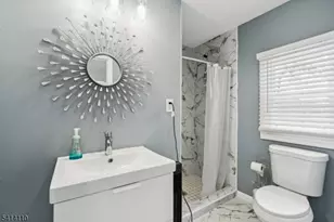 22 Pine Grove Terrace, Newark, NJ 07106 - Photo 11