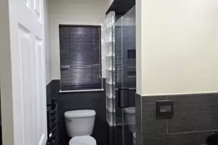 24 Van Vechten St, Newark, NJ 07114 - Photo 13