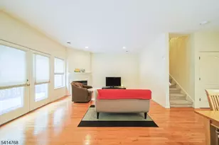 8005 Brittany Dr, Wayne, NJ 07470 - Photo 13