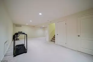 8005 Brittany Dr, Wayne, NJ 07470 - Photo 35