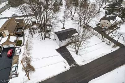 74 Sleepy Hollow Rd, Byram Township, NJ 07821 - Photo 27