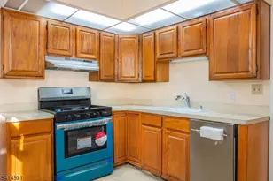 479 Centre St, Nutley, NJ 07110 - Photo 7