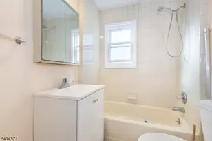 479 Centre St, Nutley, NJ 07110 - Photo 11