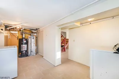 479 Centre St, Nutley, NJ 07110 - Photo 35