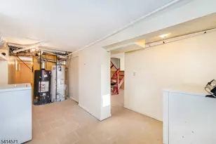 479 Centre St, Nutley, NJ 07110 - Photo 35