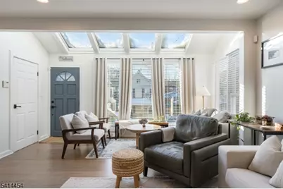 16 Cobb Pl, Morristown, NJ 07960 - Photo 5