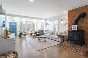 16 Cobb Pl, Morristown, NJ 07960 - Photo 1