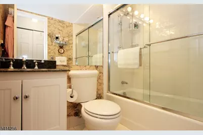 25C Heritage Dr, Chatham Township, NJ 07928 - Photo 11