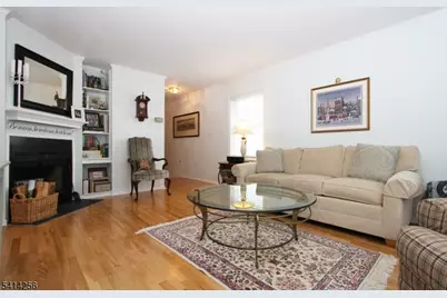 25C Heritage Dr, Chatham Township, NJ 07928 - Photo 3