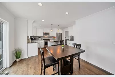 257 Bartley Rd, Washington Township, NJ 07853 - Photo 11