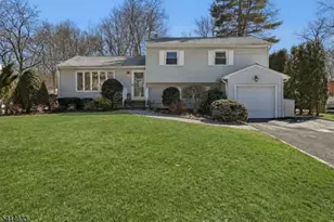 6 Knollwood Dr, Livingston, NJ 07039 - Photo 1