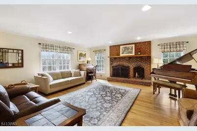 42 Washington Valley Rd, Mendham Township, NJ 07960 - Photo 19