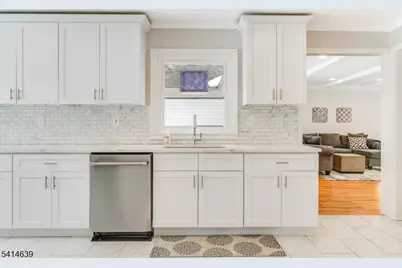 46 Junard Dr, Morris Township, NJ 07960 - Photo 17