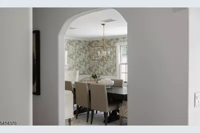 4 Meadow Ln, Roseland, NJ 07068 - Photo 37