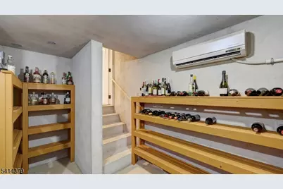 4 Meadow Ln, Roseland, NJ 07068 - Photo 25