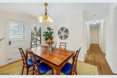 122 Orchard Pl, Ramsey, NJ 07446 - Photo 11