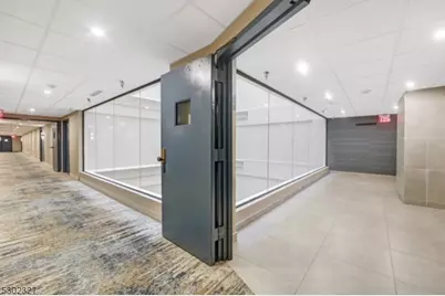 1055 River Rd #814, Edgewater, NJ 07020 - Photo 17