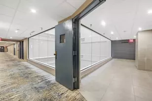 1055 River Rd, Edgewater, NJ 07020 - Photo 17