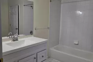 206 Pinelli Dr, Piscataway Township, NJ 08854 - Photo 7