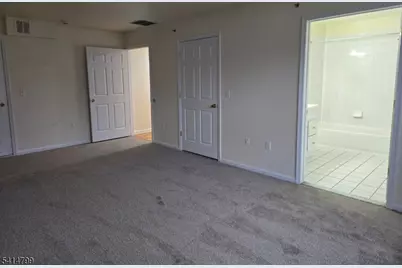 206 Pinelli Dr, Piscataway Township, NJ 08854 - Photo 5