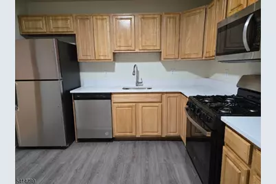 206 Pinelli Dr, Piscataway Township, NJ 08854 - Photo 11