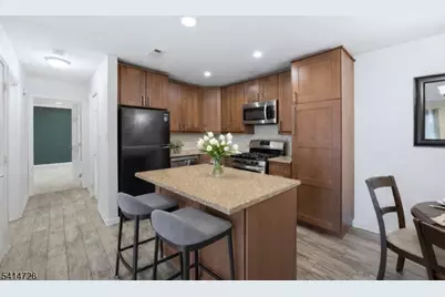 115 Applegate Ln, East Brunswick Township, NJ 08816 - Photo 7