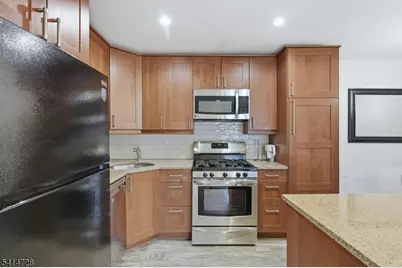 115 Applegate Ln, East Brunswick Township, NJ 08816 - Photo 9