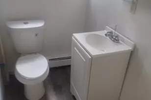 527 N Grove St, East Orange, NJ 07017 - Photo 3