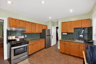 962-64 W 6th St, Plainfield, NJ 07063 - Photo 5