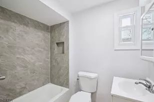 750 S 17th St, Newark, NJ 07103 - Photo 21
