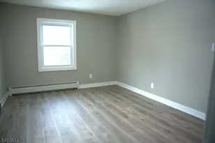 13A Garfield Park, Edison, NJ 08837 - Photo 5