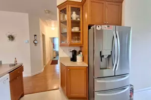 28 Prusakowski Blvd, Sayreville Boro, NJ 08859 - Photo 9