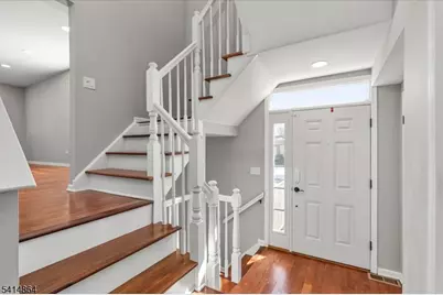 40 Primrose Ln, Long Hill Township, NJ 07933 - Photo 3