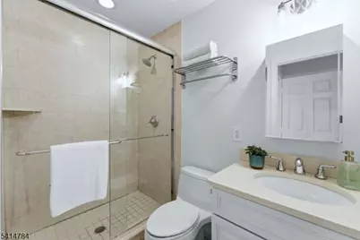 637 Inwood Ln, South Orange, NJ 07079 - Photo 33