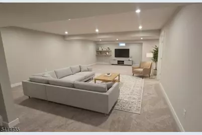 4 Coopers Hawk Ct, Washington Township, NJ 07882 - Photo 5