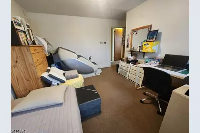 5 Bellevue Ave, Bloomfield, NJ 07003 - Photo 17