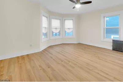 44 Stuyvesant Ave, Newark, NJ 07106 - Photo 7