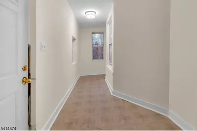 44 Stuyvesant Ave, Newark, NJ 07106 - Photo 23