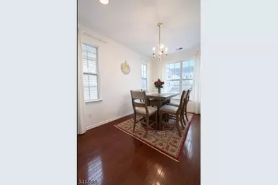 8 Swing Bridge Ln, South Bound Brook Boro, NJ 08880 - Photo 5