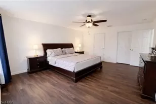 8 Swing Bridge Ln, South Bound Brook Boro, NJ 08880 - Photo 11