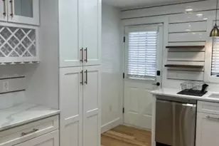 17 Zabriskie St, Hackensack, NJ 07601 - Photo 3