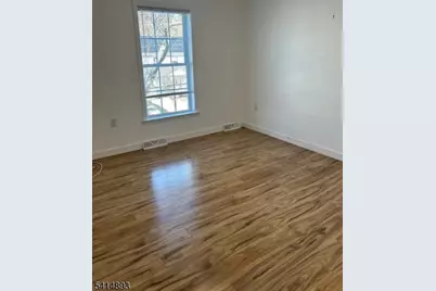 17 Zabriskie St, Hackensack, NJ 07601 - Photo 19