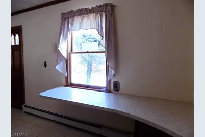 21 Romondt Rd, Pequannock Township, NJ 07444 - Photo 11