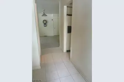 26 Cardinal Ln #26, Hampton Township, NJ 07860 - Photo 5