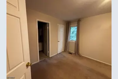 4 Peach Ct, Raritan Township, NJ 08822 - Photo 33