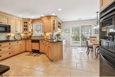 29 Clover Ln, Randolph Township, NJ 07869 - Photo 9