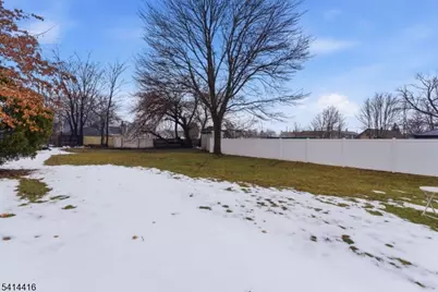 1922 Barnett St, Rahway, NJ 07065 - Photo 37