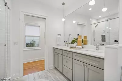 84 Cedar St, Millburn, NJ 07041 - Photo 33