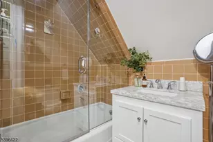 84 Cedar St, Millburn Twp., NJ 07041 - Photo 35