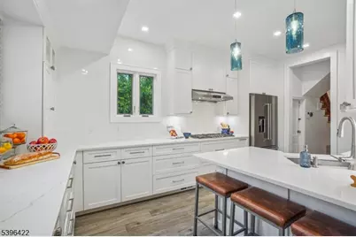 84 Cedar St, Millburn Twp., NJ 07041 - Photo 11